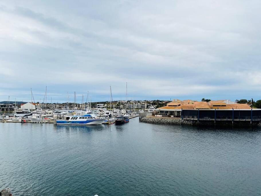 Waterfront Townhouse - Picturesque Marina Views Leilighet Port Lincoln Eksteriør bilde